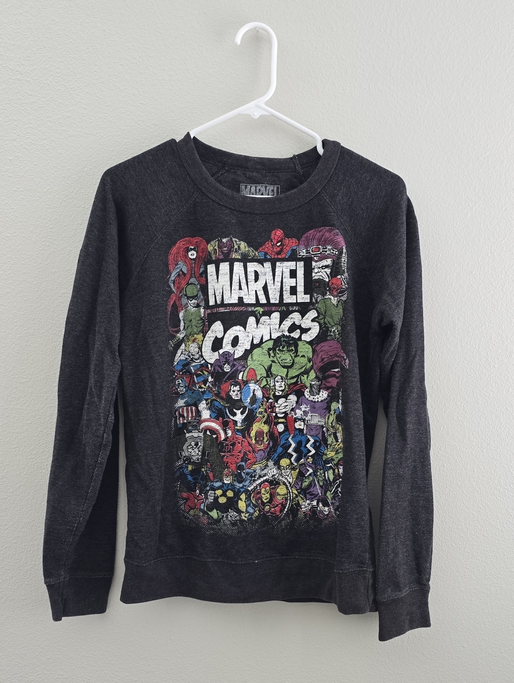 9/29 MARVEL COMICS SWEATSHIRT